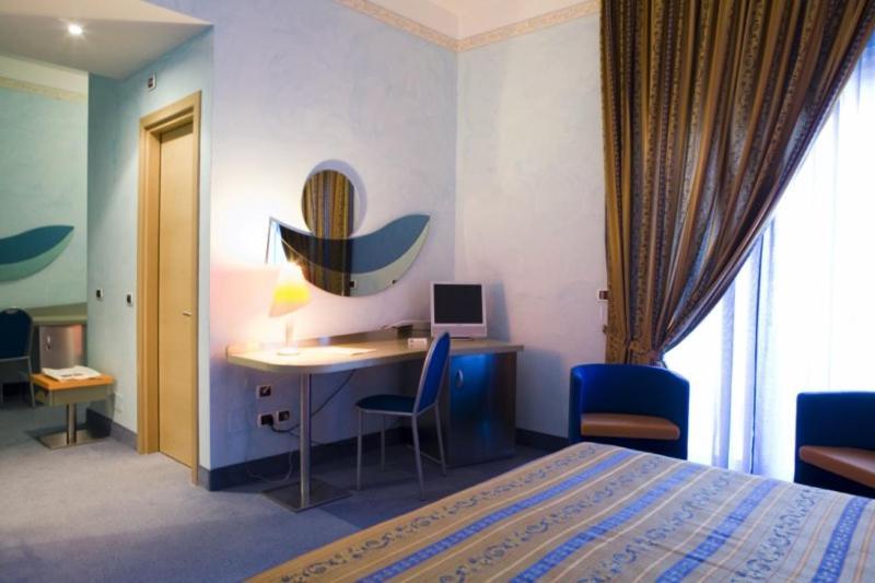 Hotel Del Sole Margherita Di Savoia Eksteriør bilde